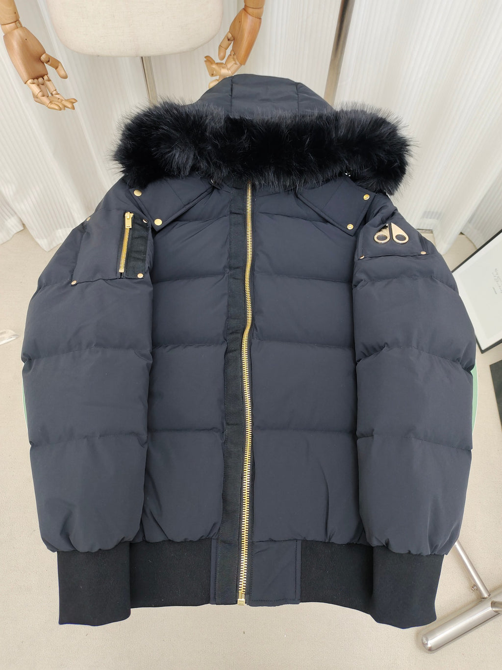 Moose Knuckles Fur-Trim Bomber Down Jacket – Navy