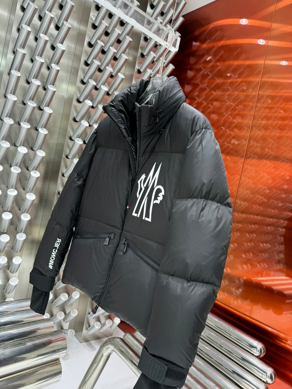 Moncler Verdons Stand Collar Down Jacket – Classic Ski-Heritage Puffer