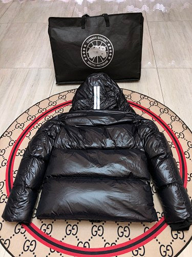 Canada Goose Crofton 2252 Hooded Puffer Down Jacket – Black/Silver