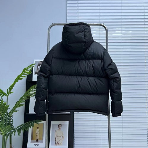 The North Face Hooded Down Puffer Jacket – Oversized Matte Shell in Black & Grey