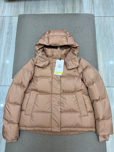 Lululemon Wunder Puff Jacket – Windproof & Water-Repellent Women's Puffer