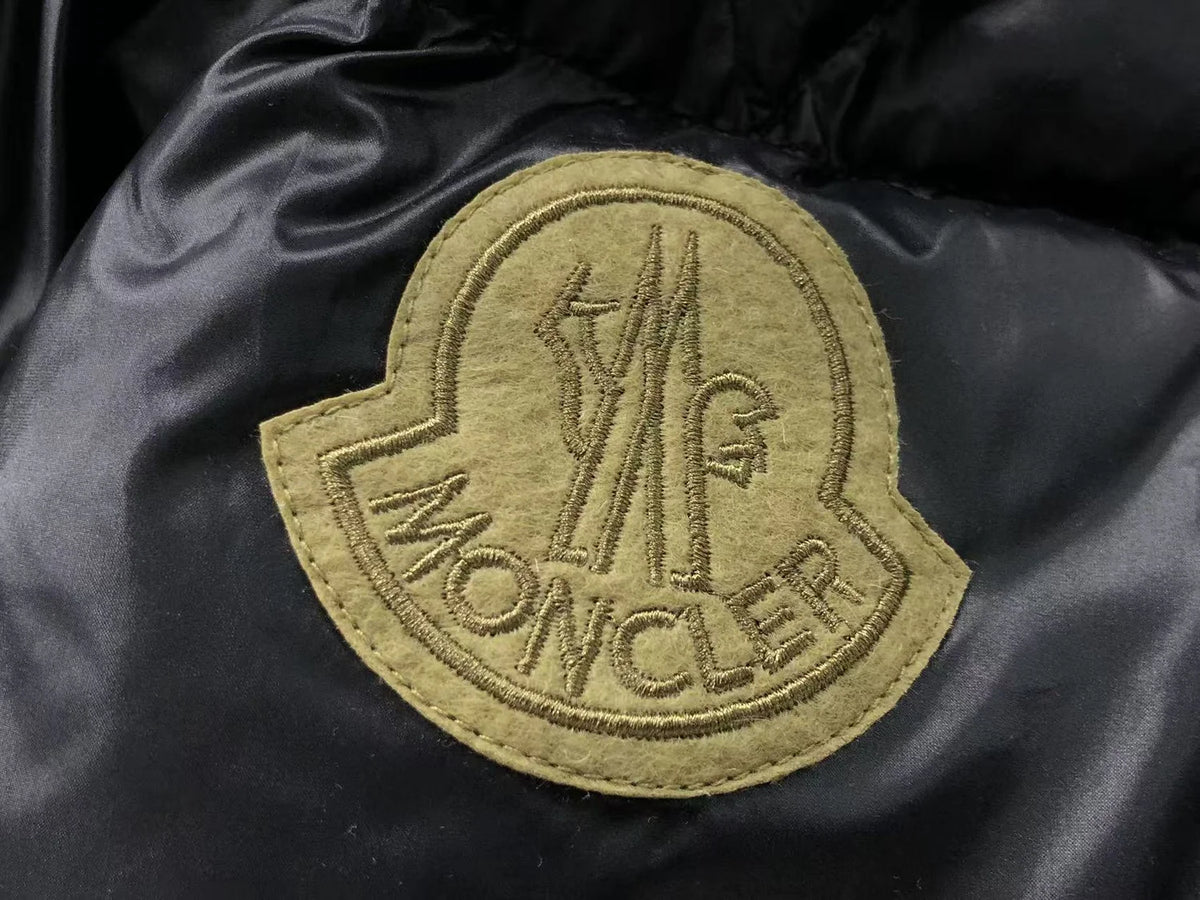Moncler Sumido Down Jacket – Oversized Gold Badge Black Puffer