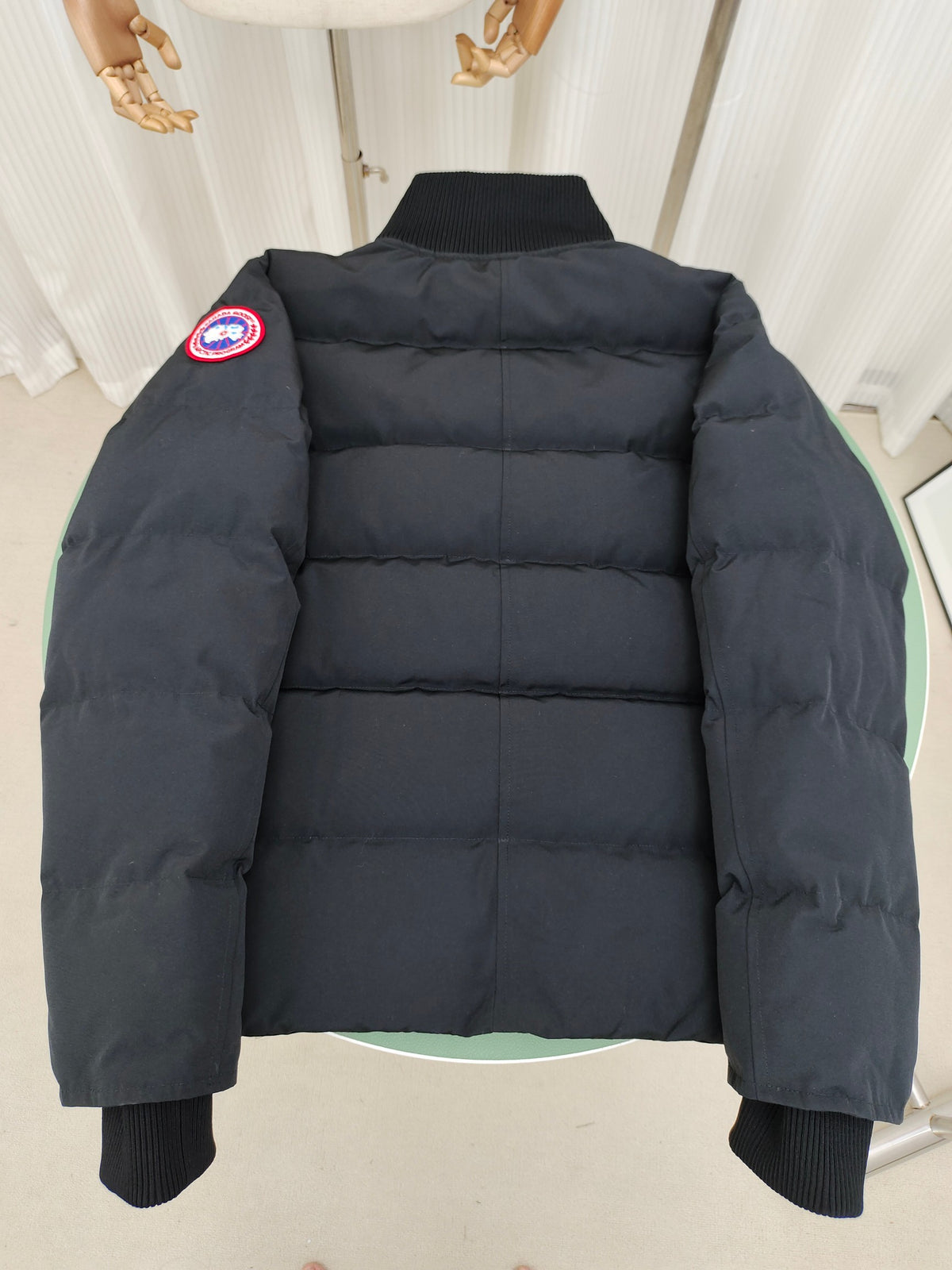 Canada Goose Brome Down Bomber — Navy