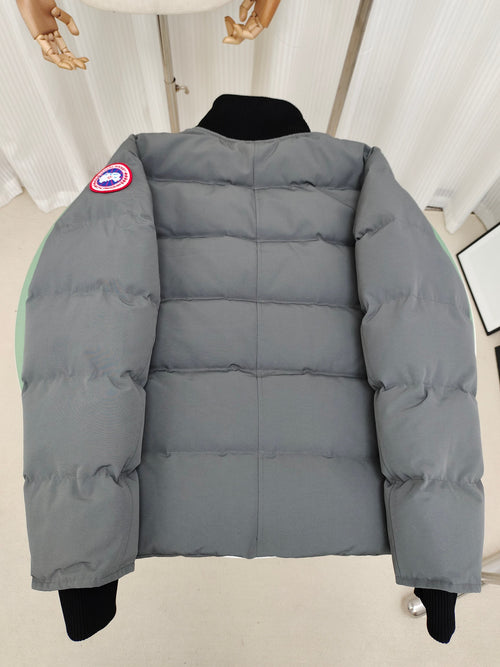 Canada Goose Brome Down Bomber — Navy