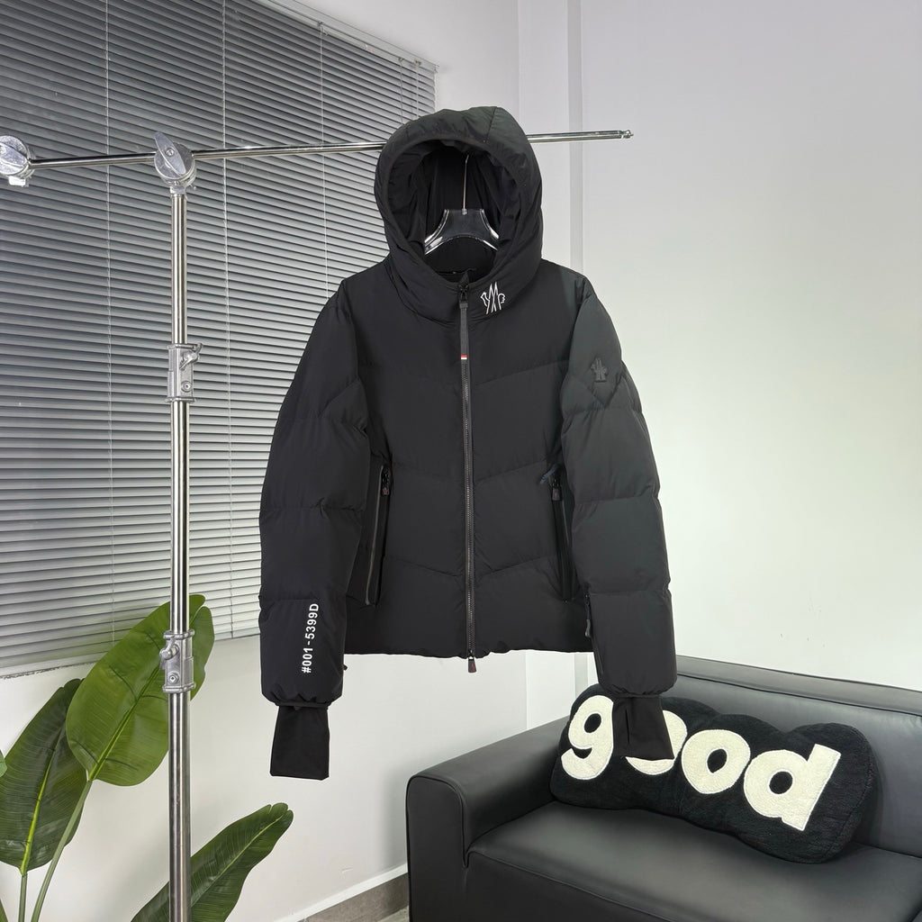 Moncler Grenoble Arcesaz Down Jacket — Dual-Zip, Grenoble Badge, Oversized Hood (Black & Sand)
