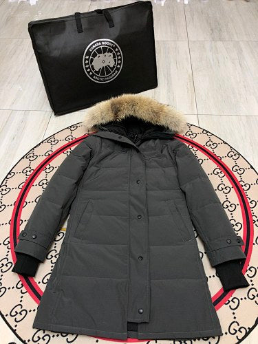 Canada Goose Shelburne Parka — Women's Mid-Length Coyote Fur Hood (Black, Graphite & Red)